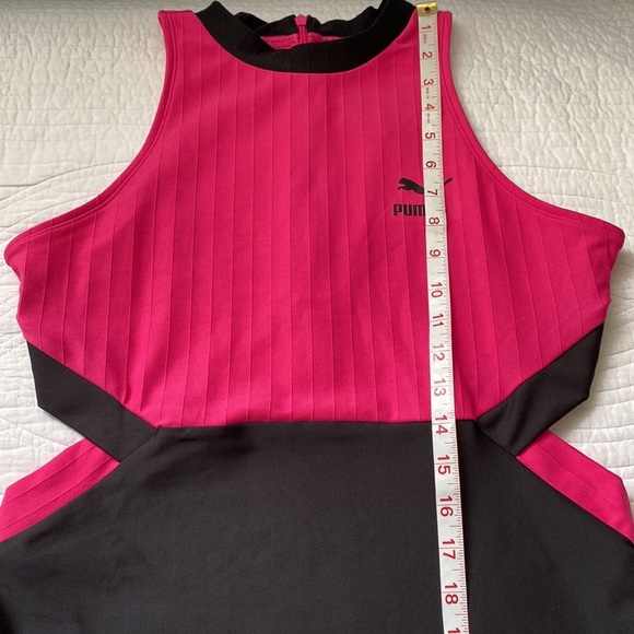 Puma Bodycon Cutout Mini Dress Hot Pink Black M NWT - Picture 14 of 17